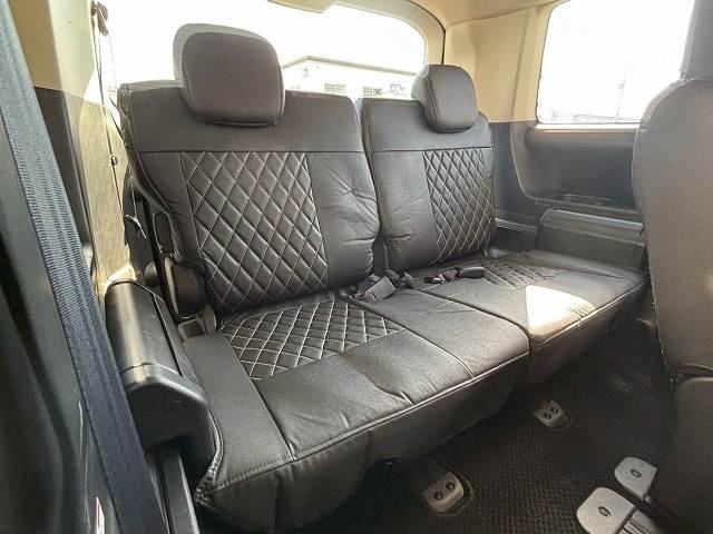 三菱&nbsp;デリカD5の画像14