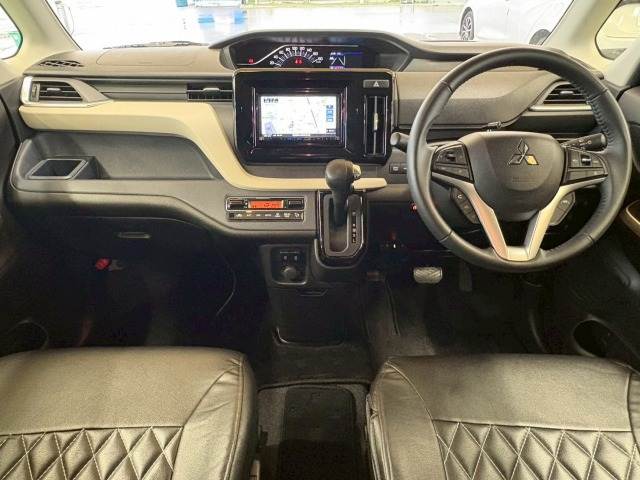 デリカD2HYBRID MZ 全方位カメラパッケージ 内装他