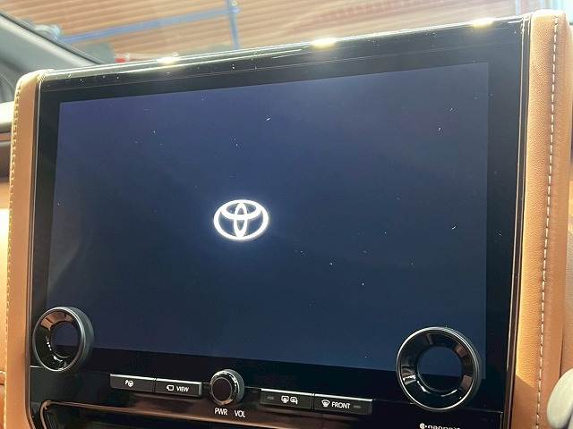 トヨタ&nbsp;ヴェルファイアの画像3