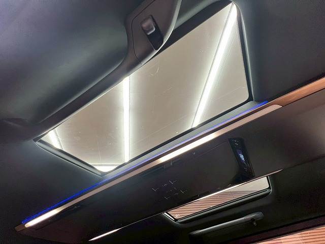 トヨタ&nbsp;ヴェルファイアの画像5