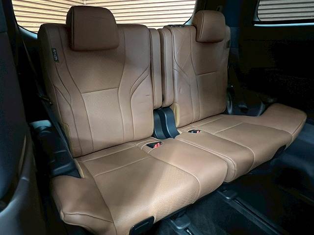 トヨタ&nbsp;ヴェルファイアの画像9