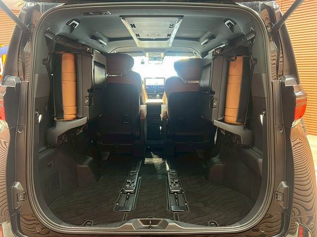 トヨタ&nbsp;ヴェルファイアの画像20