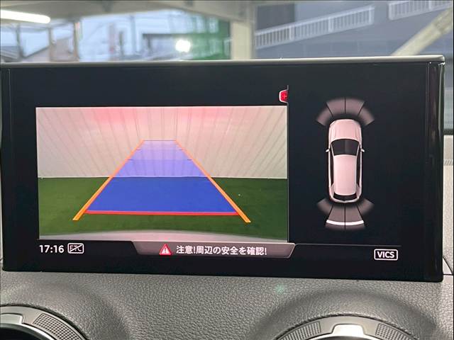 Q2◆30 TFSI sport RHD 内装他