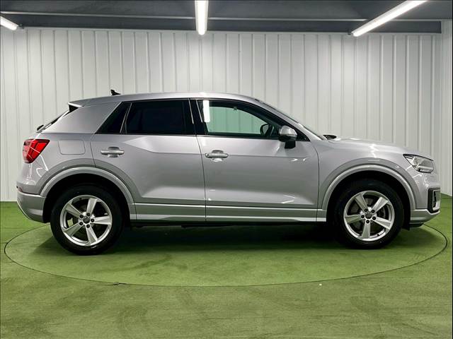 アウディ Q2の画像15