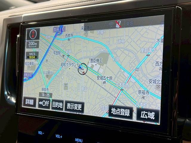 トヨタ アルファードの画像3