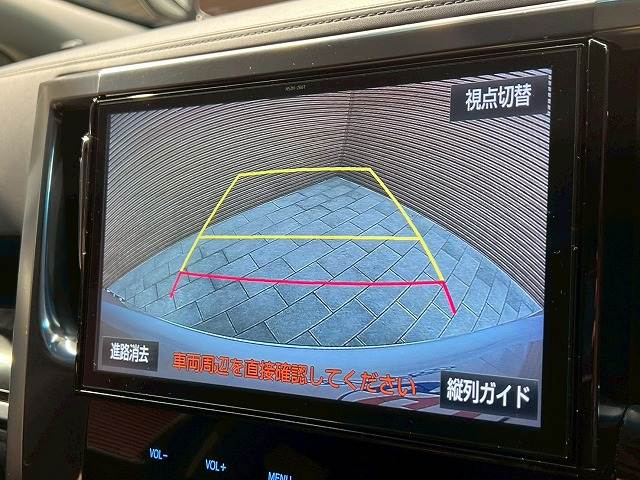 トヨタ アルファードの画像4