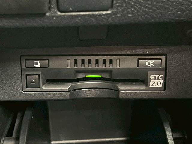 トヨタ アルファードの画像16