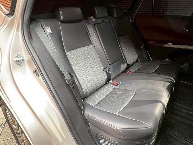 トヨタ&nbsp;ハリアーハイブリッドの画像9