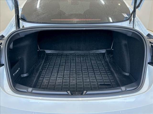 テスラ&nbsp;Model 3の画像11