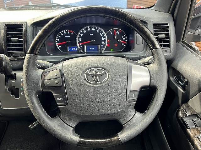 トヨタ ハイエースバンロングボディの画像13