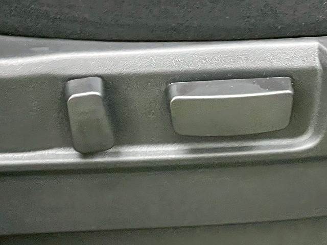 三菱&nbsp;デリカD5の画像15