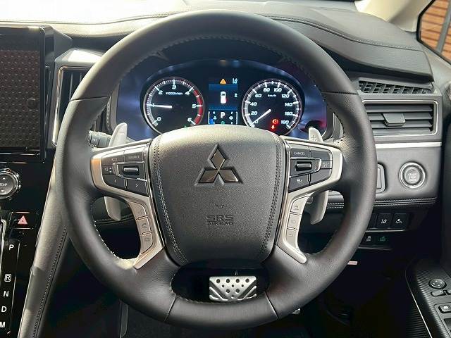 三菱&nbsp;デリカD5の画像13