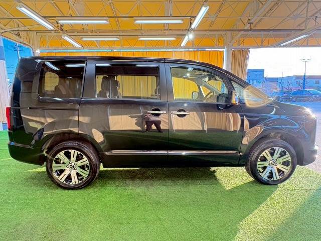 三菱&nbsp;デリカD5の画像15