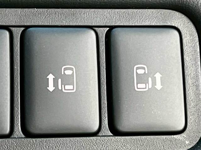 三菱&nbsp;デリカD5の画像15