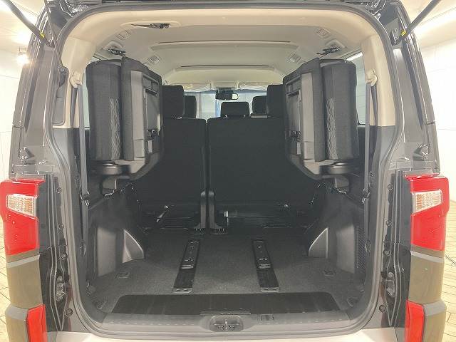 三菱&nbsp;デリカD5の画像13