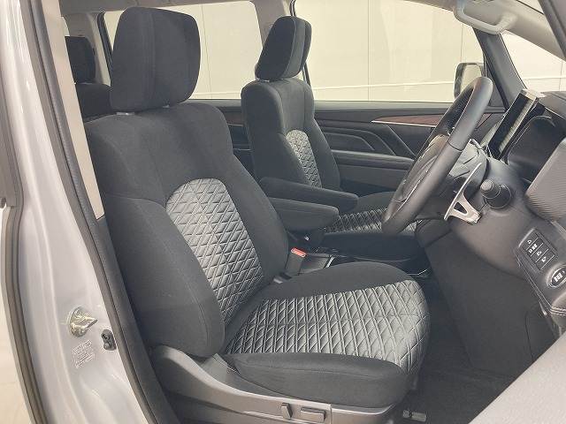 三菱&nbsp;デリカD5の画像4