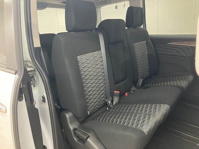 三菱&nbsp;デリカD5の画像5