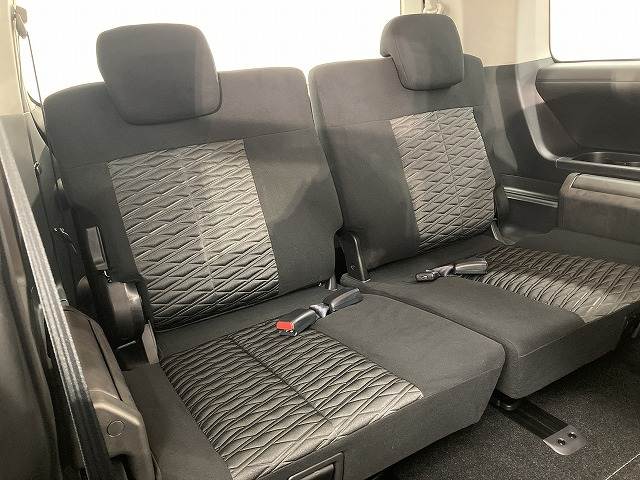 三菱&nbsp;デリカD5の画像6