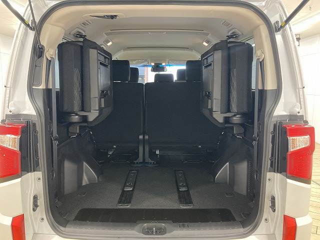 三菱&nbsp;デリカD5の画像13