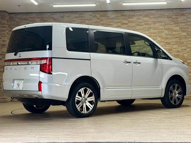 三菱&nbsp;デリカD5の画像16