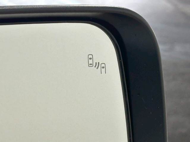 三菱&nbsp;デリカD5の画像9