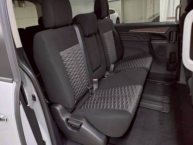 三菱&nbsp;デリカD5の画像10