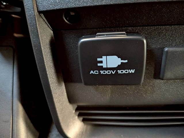 三菱&nbsp;デリカD5の画像9