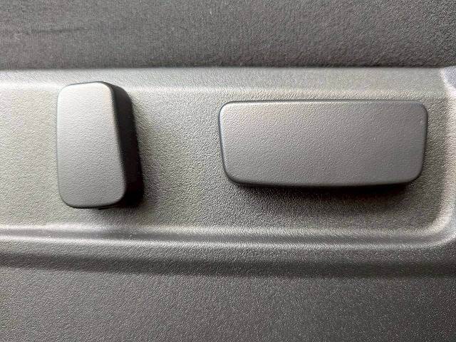 三菱&nbsp;デリカD5の画像10