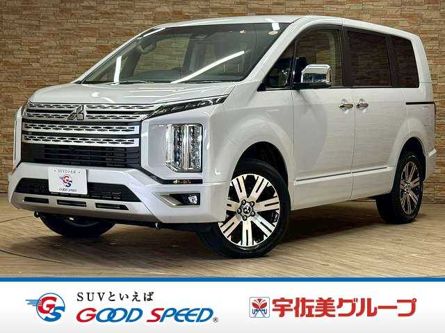 三菱デリカD5◆P 8人乗り