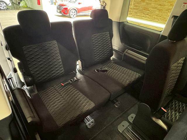 三菱&nbsp;デリカD5の画像9