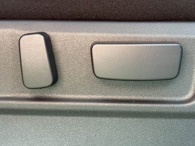 三菱&nbsp;デリカD5の画像11