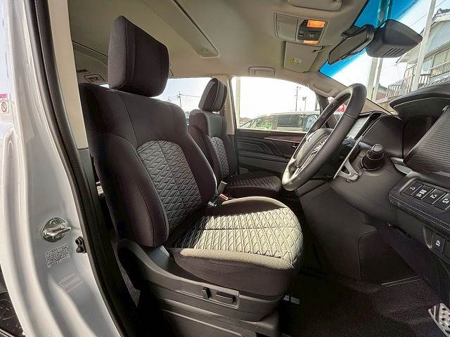 三菱&nbsp;デリカD5の画像12