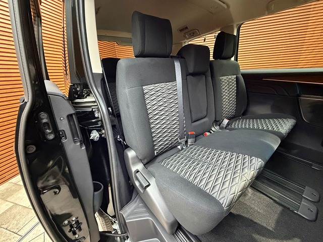 三菱&nbsp;デリカD5の画像8