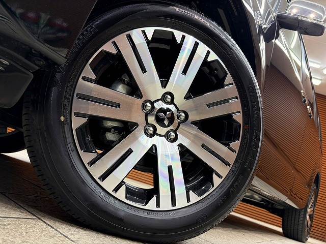 三菱&nbsp;デリカD5の画像11