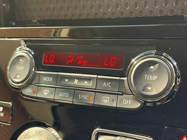 三菱&nbsp;デリカD5の画像12