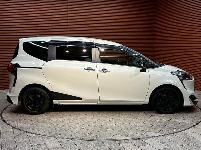 トヨタ シエンタの画像18