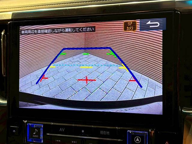 トヨタ&nbsp;アルファードの画像4
