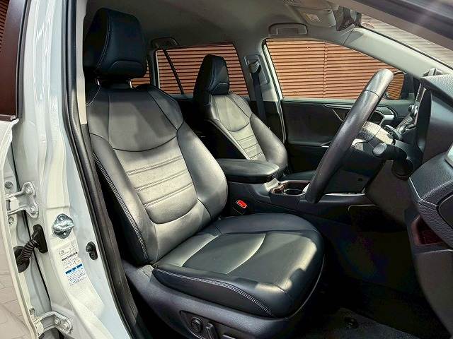 トヨタ&nbsp;RAV4の画像8