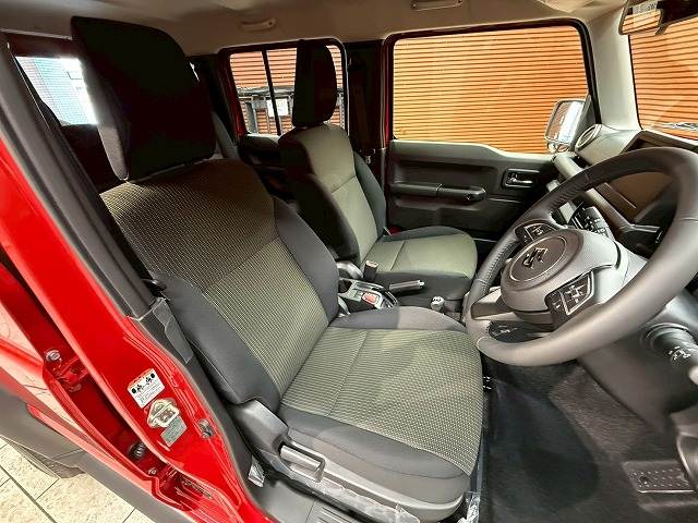 スズキ&nbsp;ジムニーノマドの画像8