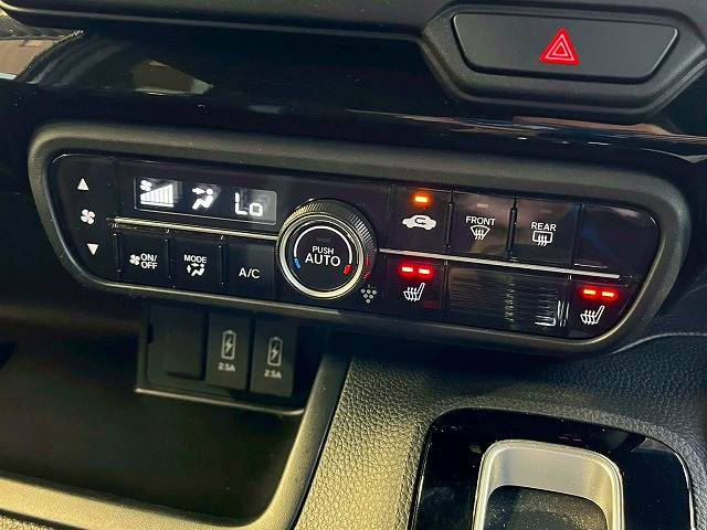 ホンダ N-BOXの画像12