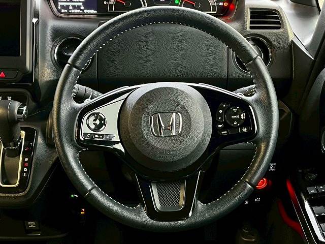 ホンダ N-BOXの画像13
