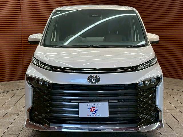 トヨタ ヴォクシーの画像17