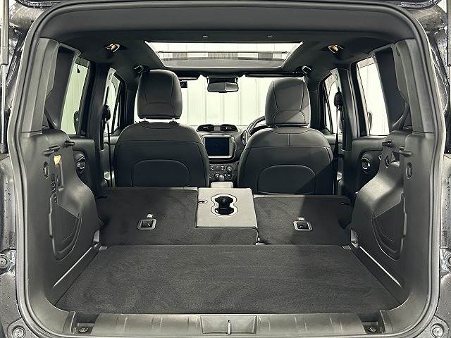 クライスラー&nbsp;JEEP Renegadeの画像18