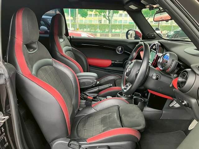 BMW&nbsp;MINI CONVERTIBLEの画像17