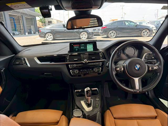1Series◆118DMスポーツエディションシャドー 内装他