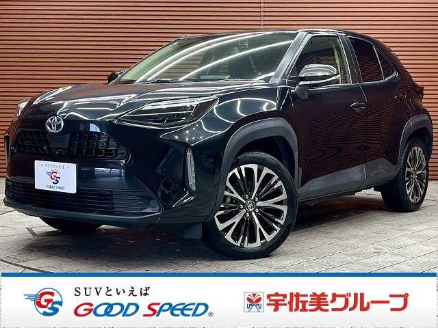 トヨタヤリスクロスハイブリッドＺ　純正８インチナビ／バックカメラ／レーダークルーズコントロール／ブラインドスポットモニター／電動リアゲート／パワーシート／シートヒーター／衝突軽減ブレーキ／車線逸脱防止／ＥＴＣ／オートハイビーム