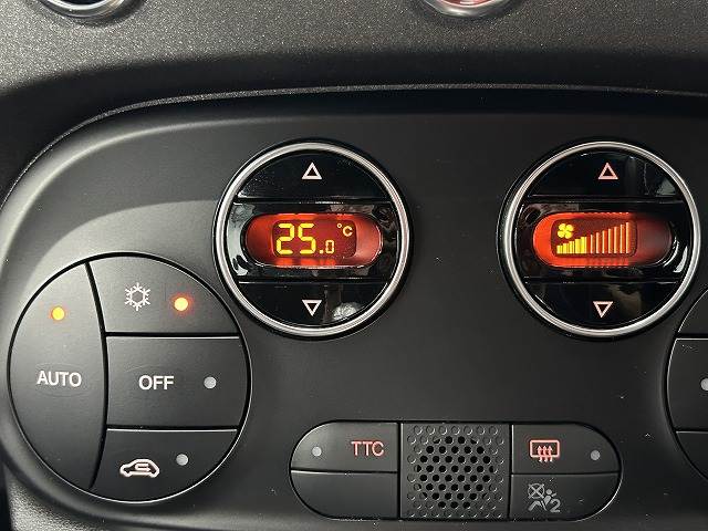 ABARTH 595◆595 COMPETIZIONE RHD 内装他