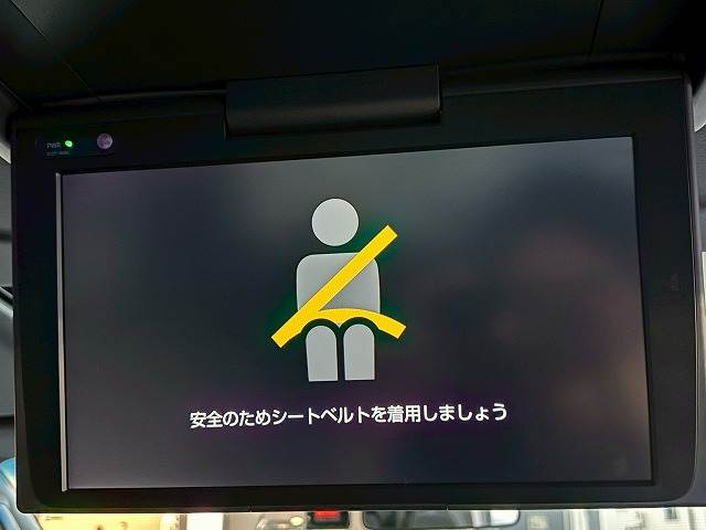 トヨタ アルファードの画像6