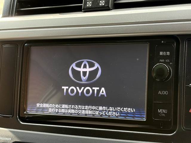 トヨタ&nbsp;ランドクルーザープラドの画像3