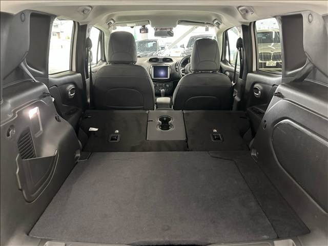 クライスラー&nbsp;JEEP Renegadeの画像18